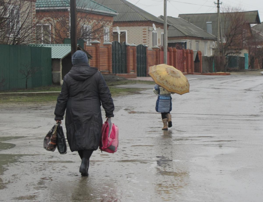 Берите зонтик: в понедельник в Морозовске ожидается ливень