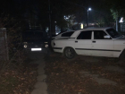 «Будет проведена проверка»: администрация о стихийной парковке на Карла Маркса