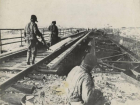 На строительстве железной дороги в Морозовске бывшие крестьяне работали по 18 часов в сутки за гроши 