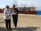 «Вас уже могут обманывать»: в Морозовске вышли на улицы с предупреждением о мошенниках