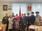 Орден Мужества передали матери погибшего бойца из Морозовска