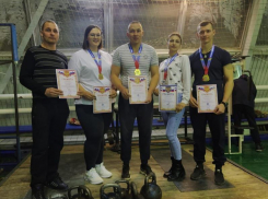 Морозовчане приняли участие в первенстве района по гиревому спорту