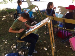  Весенне-летнее время года - лучшая пора для пленэра, - преподаватель Морозовской Детской школы искусств