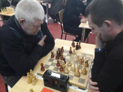 Мастер ФИДЕ Александр Воробьев из Морозовска второй раз победил в турнире памяти «Мемориала памяти Алексея Карамушки 