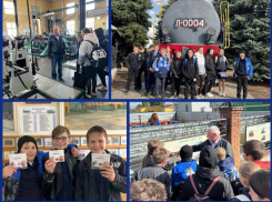 Семиклассники из школы №6 посетили морозовское локомотивное депо в рамках всероссийской акции «Неделя без турникетов»