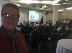 В прямом эфире морозовчане смогут задать вопросы ресторанному критику, эксперту по продвижению ресторанного бизнеса Олегу Назарову