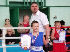 9 золотых и 4 серебряных медали привезли юные морозовчане с турнира по боксу в Семикаракорсском районе