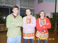 Развлекательную программу «Делу время, шутке час» провели для подростков в станице Вольно-Донской