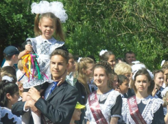 21 мая в школах Морозовского района прозвенит Последний звонок