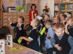 Письмо в редакцию: Первоклашки-гимназисты попали на экскурсию «Как прекрасен книжный мир»