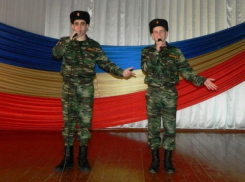 «Слава Богу, что мы казаки»: в кадетском корпусе Морозовска вспомнили жертв геноцида начала XX века