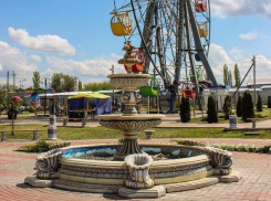 Три жуткие проблемы городского парка мешают отдыху в нем жителей Морозовска