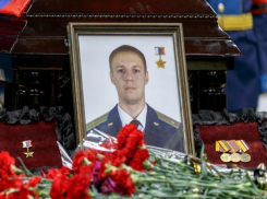 Трогательные стихи в память о погибшем в Сирии летчике Романе Филиппове написала морозовчанка