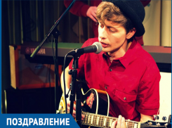 Музыканту и экс-морозовчанину Олегу Барабашу исполнилось 34