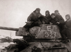 Календарь Морозовска: 17 декабря 1942 года 24-й танковый корпус начал наступление на  немецкий аэродром в станице Тацинской