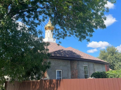 В День Покрова Божией Матери в старой церкви Морозовска пройдет праздничная Литургия