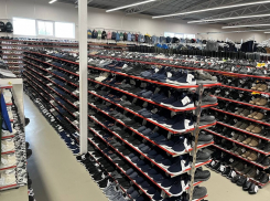 Красивую и удобную обувь к школе на все сезоны найдете в магазине BigShop