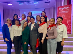 «Дети больше не слушатели»: наставников из Морозовского района учат работать по новым правилам