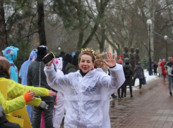 Более 1500 человек приняли участие в новогоднем забеге «Begin. Побегай первого января» 