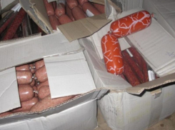 2 тонны колбасы и сыра без документов задержали под Морозовском