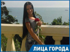 Мечтаю, чтобы у моих детей было достойное будущее, - таксист и многодетная мать из Морозовска