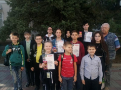 Юные морозовские шахматисты вернулись домой из Белой Калитвы с победными и призовыми местами