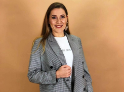 Учитель музыки из Морозовска заняла 3 место в региональном конкурсе