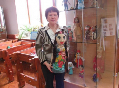Выставка самодельных игрушек открыласть в краеведческом музее Морозовска