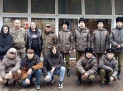 Гуманитарная помощь прибыла в Морозовск: фура с жизненно важными медикаментами доставлена в госпитали