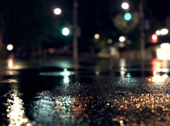 Про опасности осенней погоды для водителей и пешеходов сообщил начальник ОГИБДД МО МВД РФ «Морозовский»