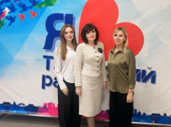 Морозовская делегация приняла участие в межрайонном круглом столе по вопросам казачьего образования