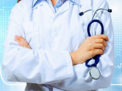 Пенсионное законодательство Российской Федерации сохраняет за медиками право на досрочную пенсию