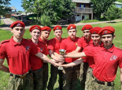 Победителем военно-спортивного слета  «Военный городок» стала команда Морозовского района