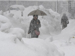 Осторожно, снег: в ближайшие часы ожидается сильный снегопад и повышается вероятность неприятных происшествий