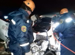 Лобовое столкновение на трассе Морозовск-Цимлянск: четверо погибли на месте