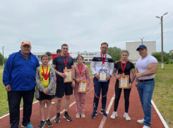 Спортсмены Морозовского городского поселения стали лучшими на районных соревнованиях по легкой атлетике