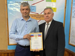 Сотрудники военкомата в Морозовске получили грамоты «за организацию на высоком уровне работы по проведению частичной мобилизации»