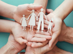 Семьи с детьми, попавшие в трудную жизненную ситуацию смогут обратится в отдел соцзащиты администрации Морозовского района 