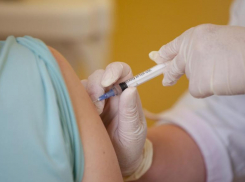 В Морозовский район поступила вакцина против коронавируса в количестве  800 доз 