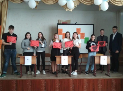 Дискуссионный клуб «Я сам строю свою жизнь» провели с выпускниками 9 и 11 классов школы №4