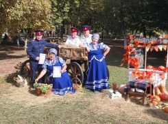 «Три Спаса на Дону»: морозовчане выступили на межрайонном фестивале казачьей культуры в станице Тацинской