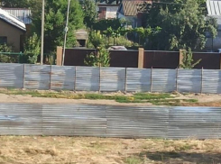 Местоположение КНС определено проектом строительства сетей водоотведения, - администрация Морозовского городского поселения