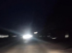 Система уличного освещения работает в штатном режиме, но требуется замена перегоревших ламп, - администрация Морозовского городского поселения