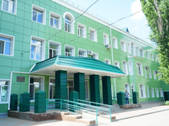 1 миллион 200 тысяч рублей направят на закупку медицинского оборудования для ЦРБ и ФАПов Морозовского района