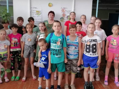 Акцию «Памяти павших» провели в День памяти и скорби в Вольно-Донском Доме культуры