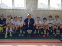 Тренер ФК «Каменка» подвел итоги и призвал главу администрации Морозовского района обратить внимание на футболистов