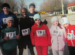 Легкоатлеты из Морозовска пробежали от Калача-на-Дону до Пятиморска 