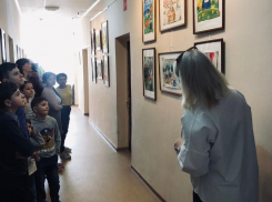 Ребята из социального приюта Морозовского района посетили Детскую школу искусств