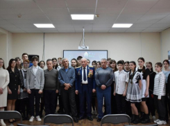 Круглый стол «Афганская война в судьбе наших земляков» провели в морозовском ММЦ в День памяти воинов интернационалистов