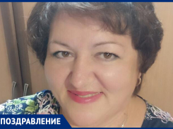 Алёну Барламову с юбилеем поздравили муж, дети и внуковка!